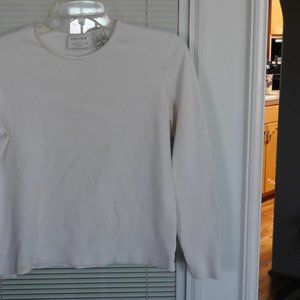 knit white blouse in off white